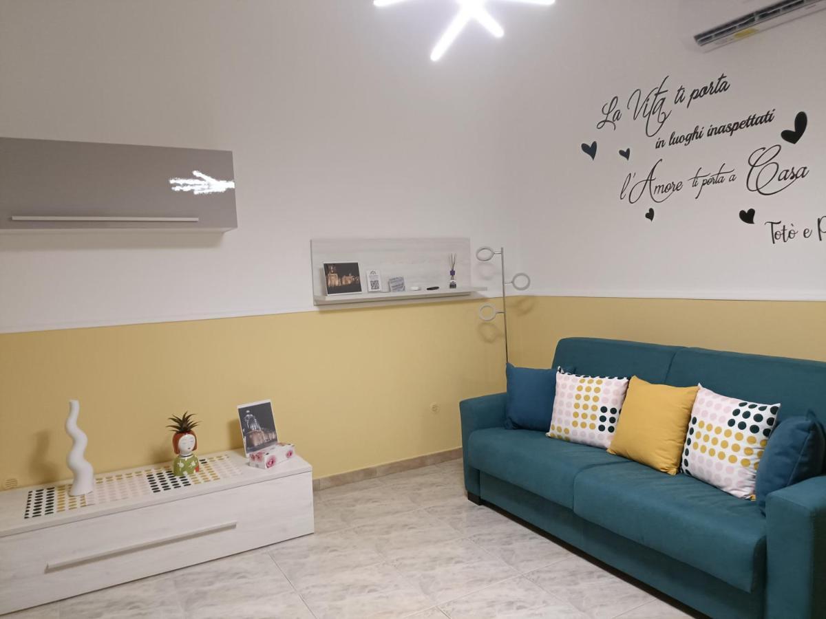 Casa Vacanze Campi Salentina Exterior foto